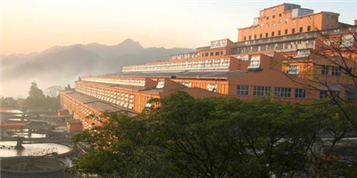 河(hé)池市華錫集團(tuán)